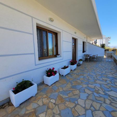 Guesthouse Redilka كساميل المظهر الخارجي الصورة