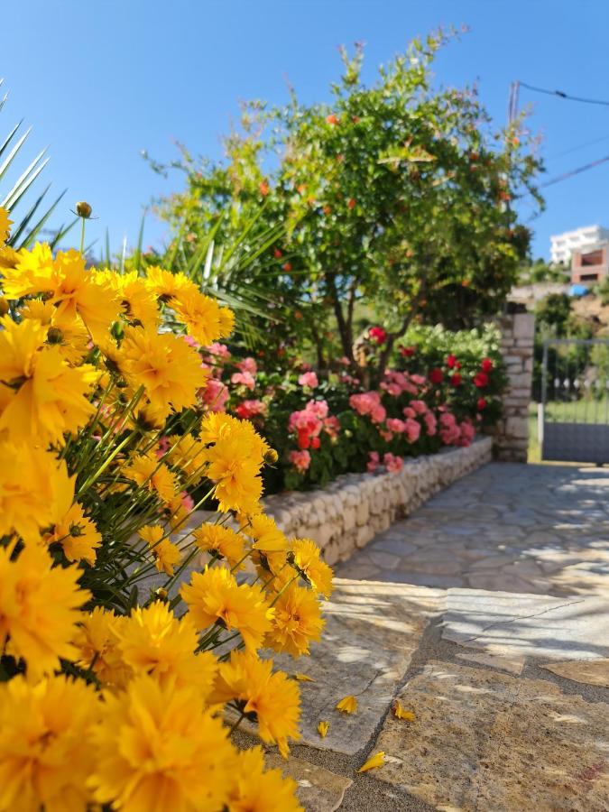 Guesthouse Redilka كساميل المظهر الخارجي الصورة