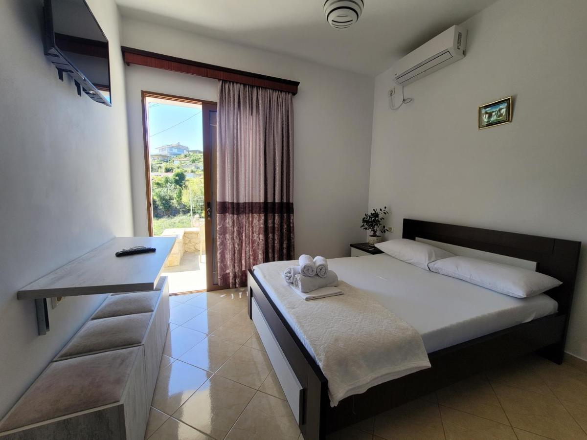 Guesthouse Redilka كساميل المظهر الخارجي الصورة