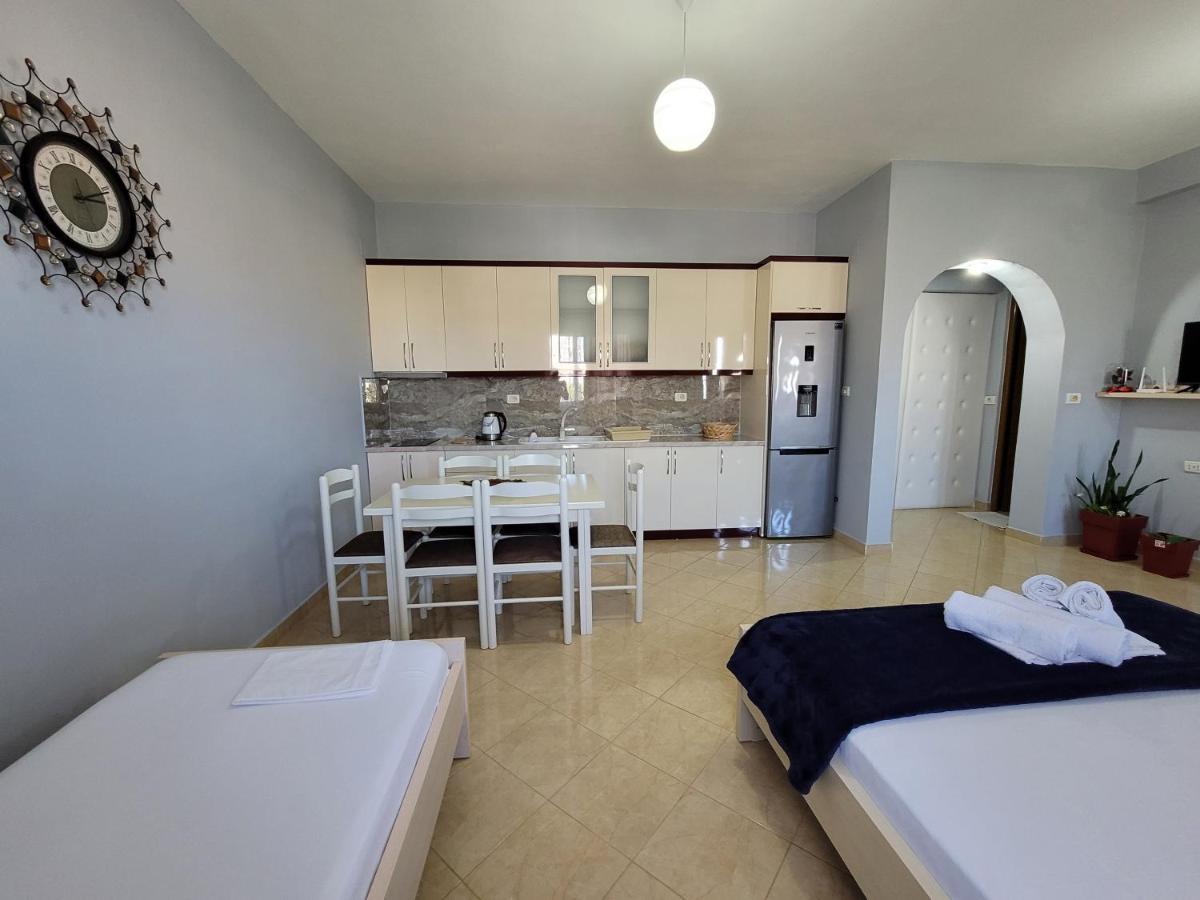 Guesthouse Redilka كساميل المظهر الخارجي الصورة
