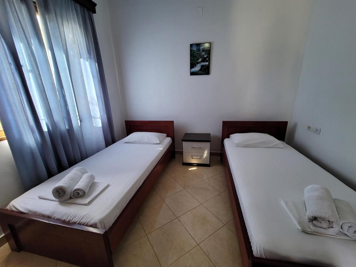 Guesthouse Redilka كساميل المظهر الخارجي الصورة
