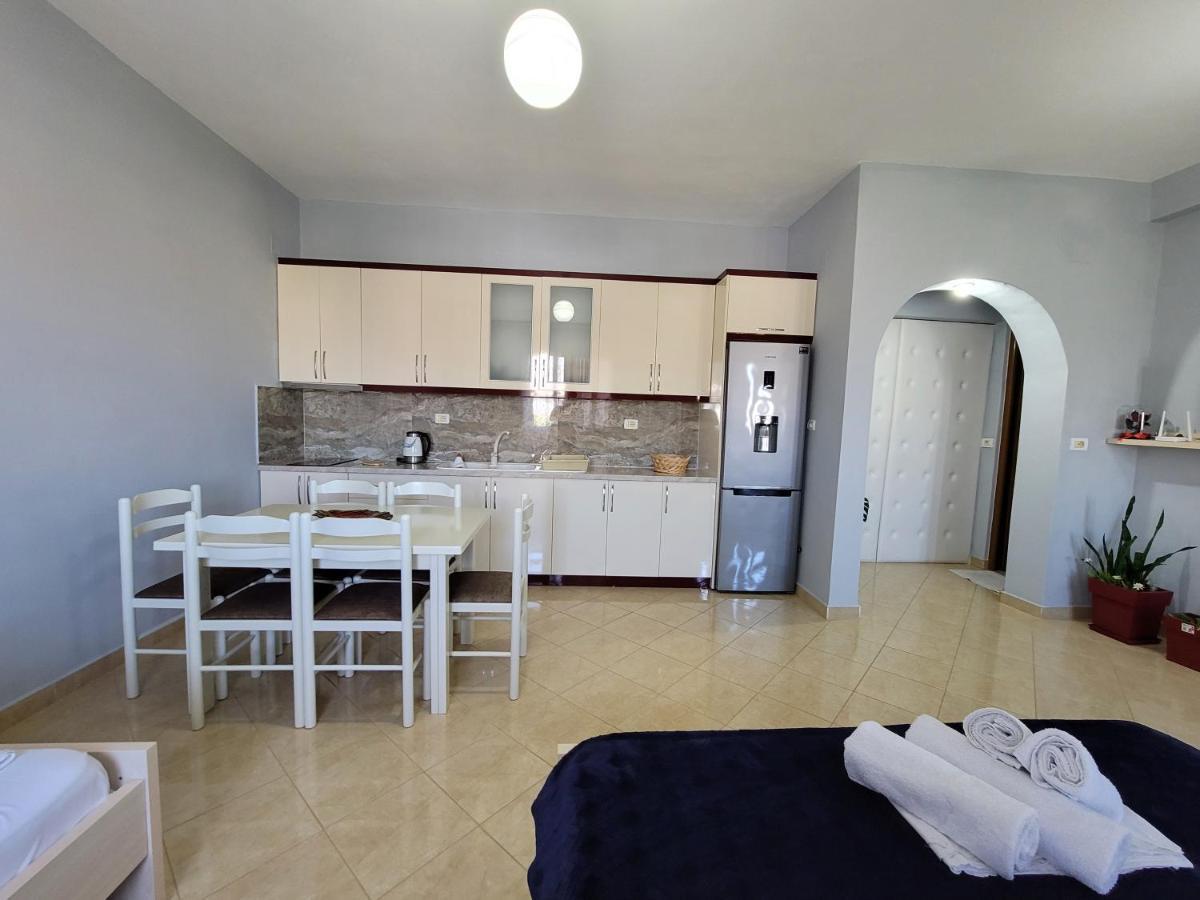 Guesthouse Redilka كساميل المظهر الخارجي الصورة
